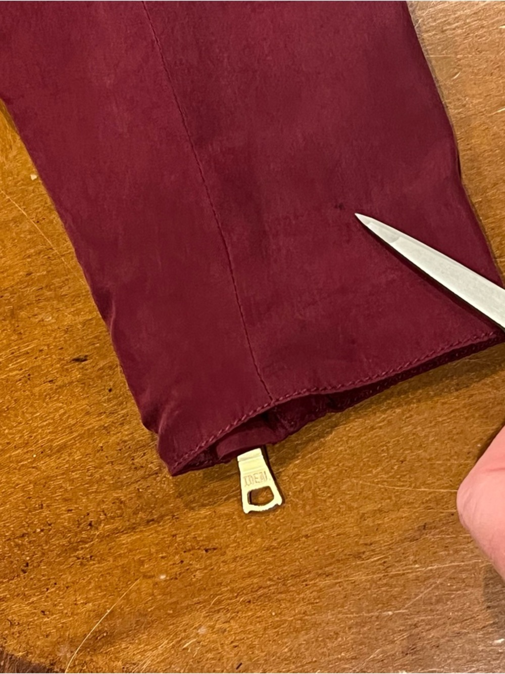 Club Monaco Kapri Moto Jacket Burgundy XS Cropped Biker Full-Zip Lightweight - Picture 16 of 16